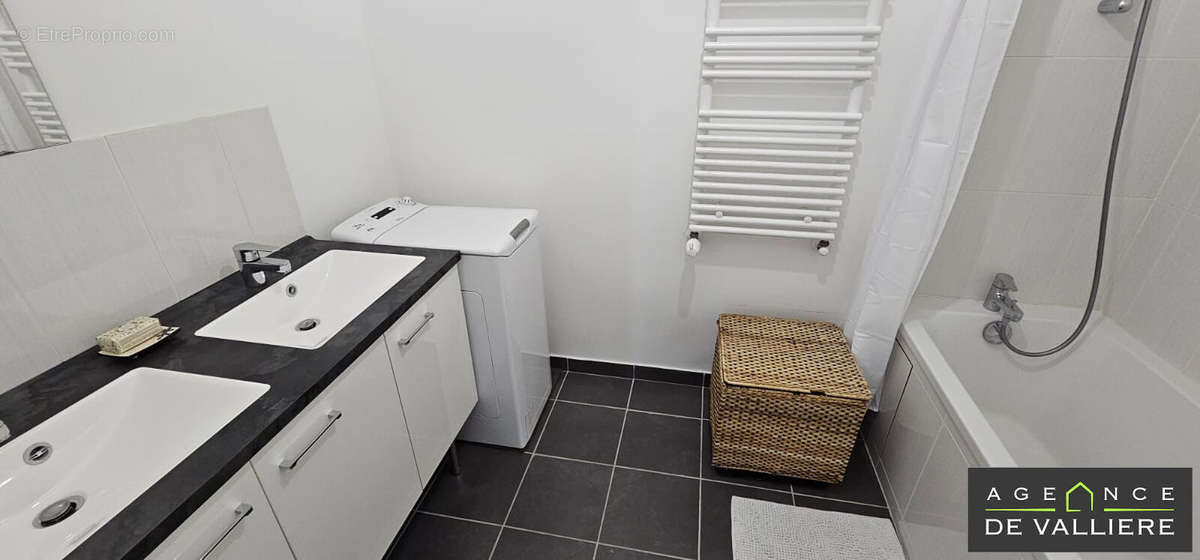 Appartement a louer nanterre - 4 pièce(s) - 84 m2 - Surfyn