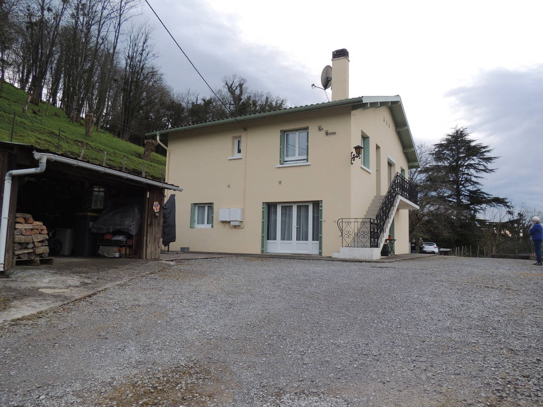 Maison à SALIES-DE-BEARN