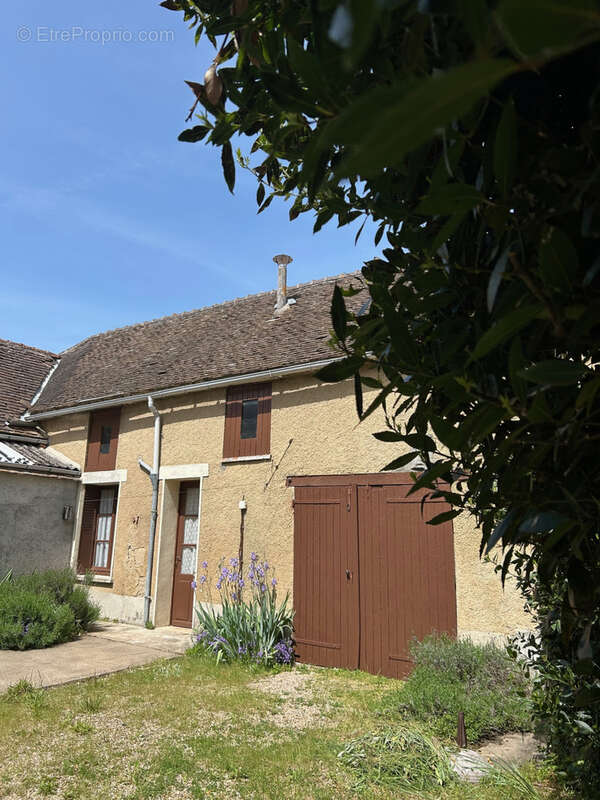 Maison à MISY-SUR-YONNE