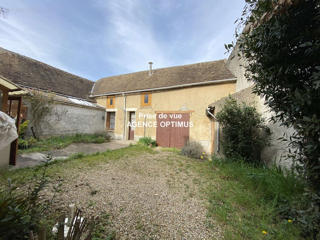 Maison à MISY-SUR-YONNE