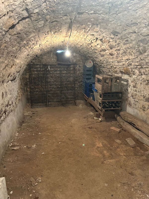 Maison à MISY-SUR-YONNE