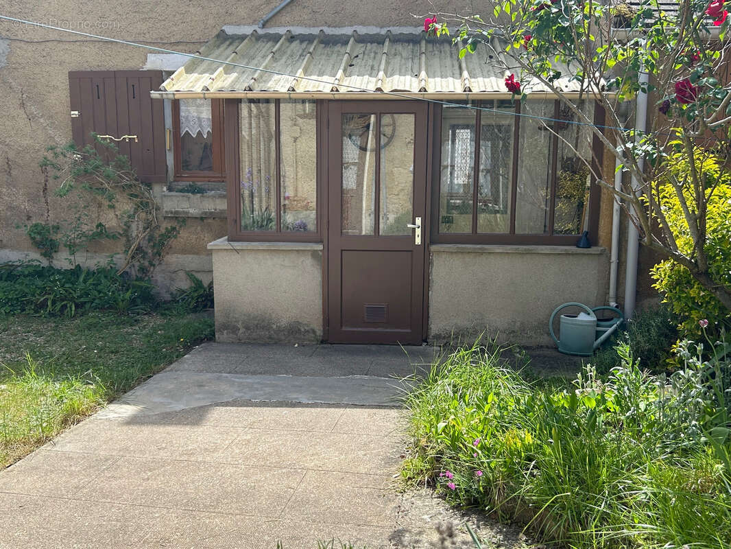 Maison à MISY-SUR-YONNE