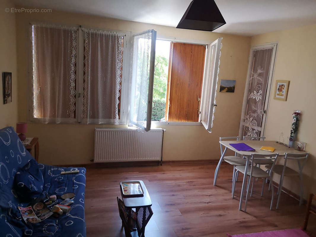 Appartement à CHATEAU-ARNOUX-SAINT-AUBAN