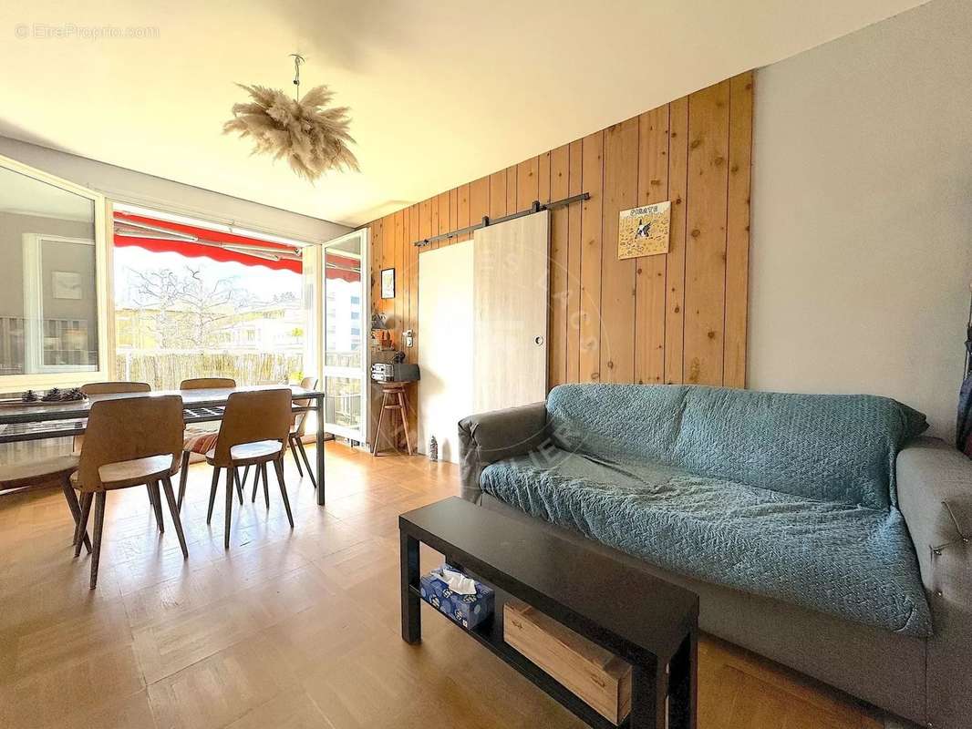 Appartement à ANNECY-LE-VIEUX