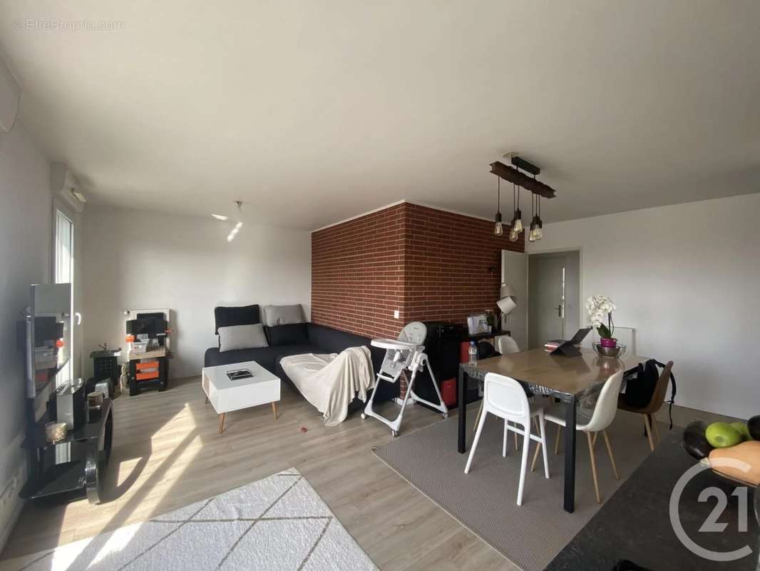 Appartement a louer argenteuil - 4 pièce(s) - 71 m2 - Surfyn