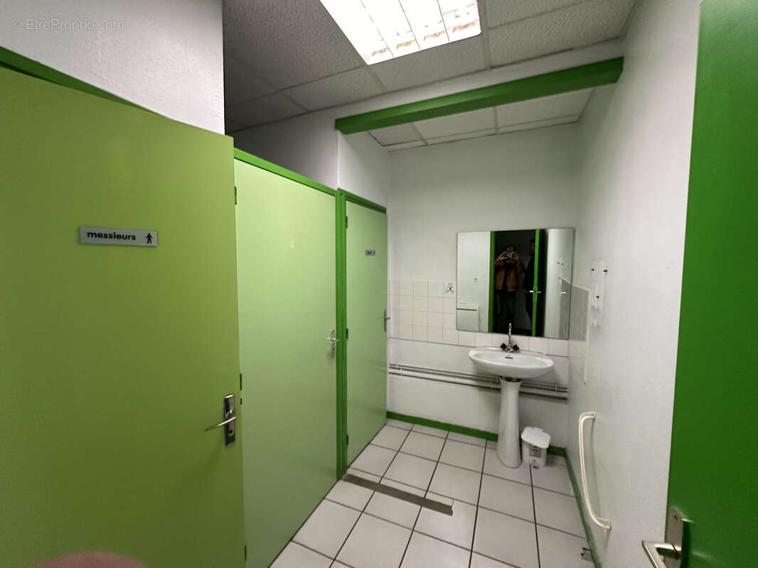 Commerce à SAINT-ETIENNE