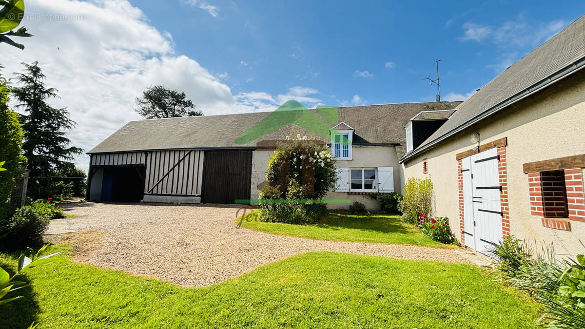 Maison à CHATEAUDUN