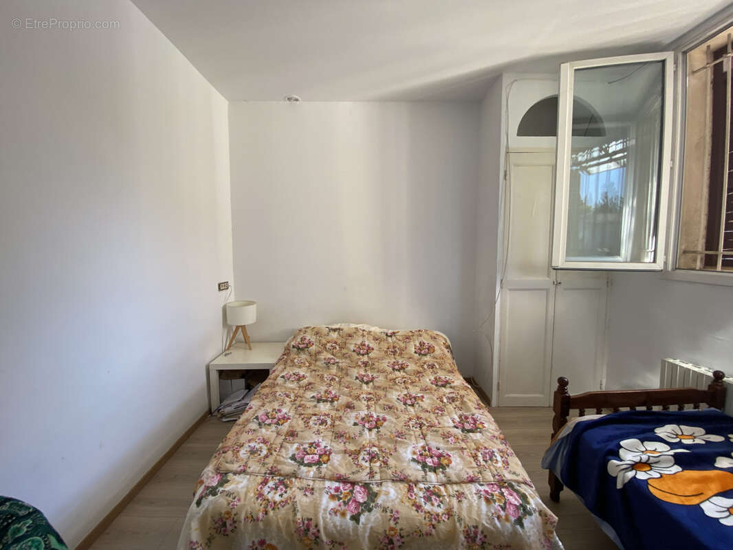 Maison à VILLENEUVE-LES-AVIGNON