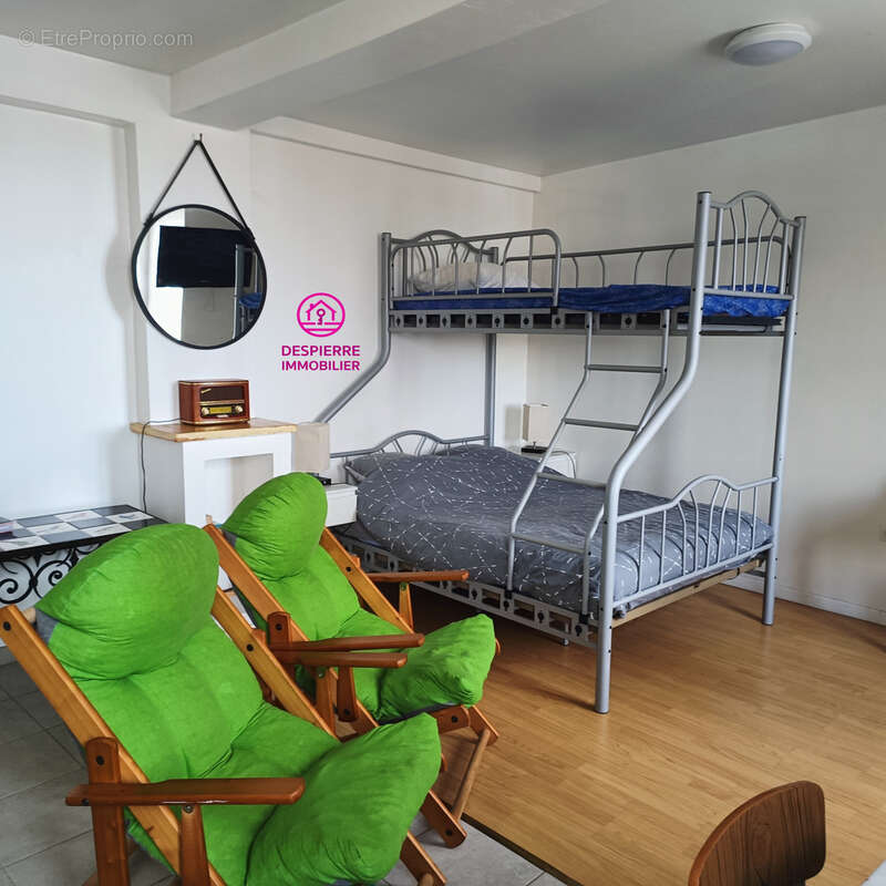 Appartement à SERRIERES