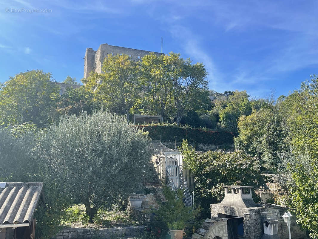 Maison à VAISON-LA-ROMAINE