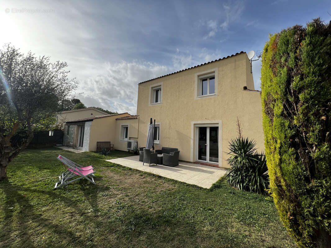 Maison à VAISON-LA-ROMAINE