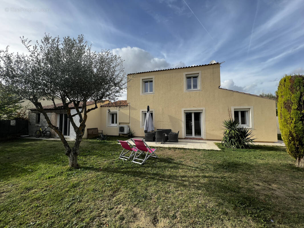 Maison à VAISON-LA-ROMAINE