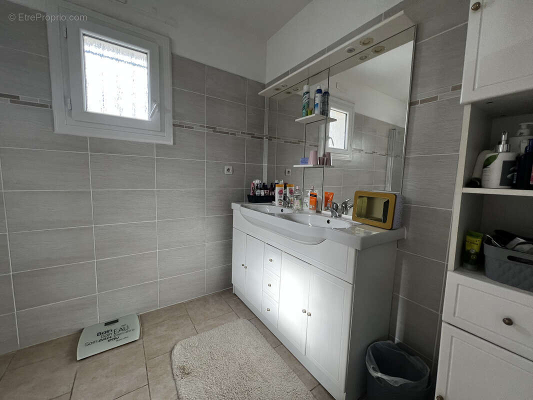 Maison à VAISON-LA-ROMAINE