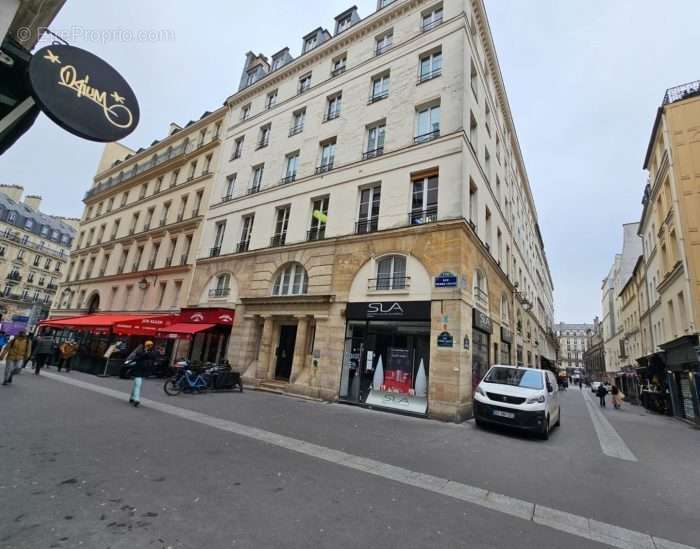 Appartement a louer paris-1er-arrondissement - 3 pièce(s) - 43 m2 - Surfyn