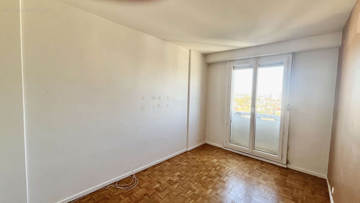 Appartement a vendre  - 2 pièce(s) - 59 m2 - Surfyn