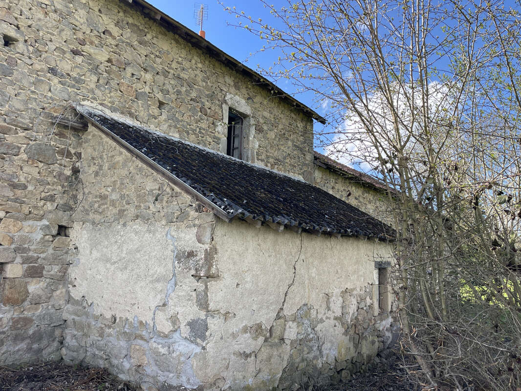 Maison à MARCILLAT-EN-COMBRAILLE