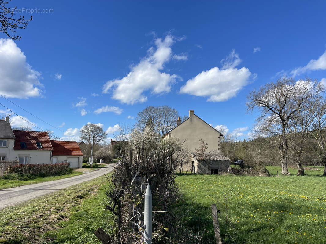 Maison à MARCILLAT-EN-COMBRAILLE