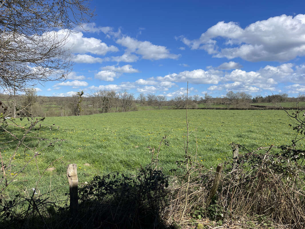 Maison à MARCILLAT-EN-COMBRAILLE