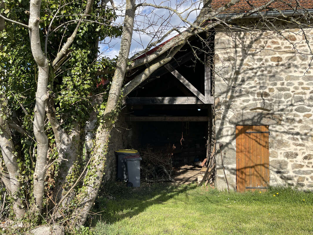 Maison à MARCILLAT-EN-COMBRAILLE