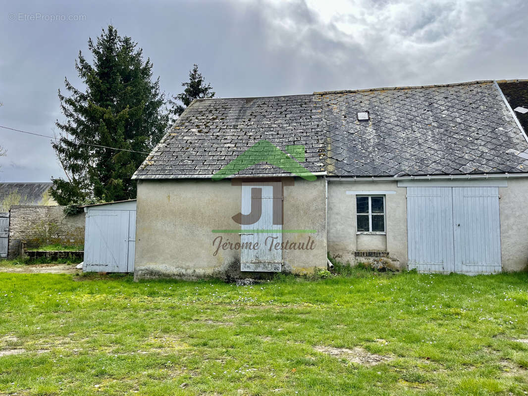 Maison à ARTENAY