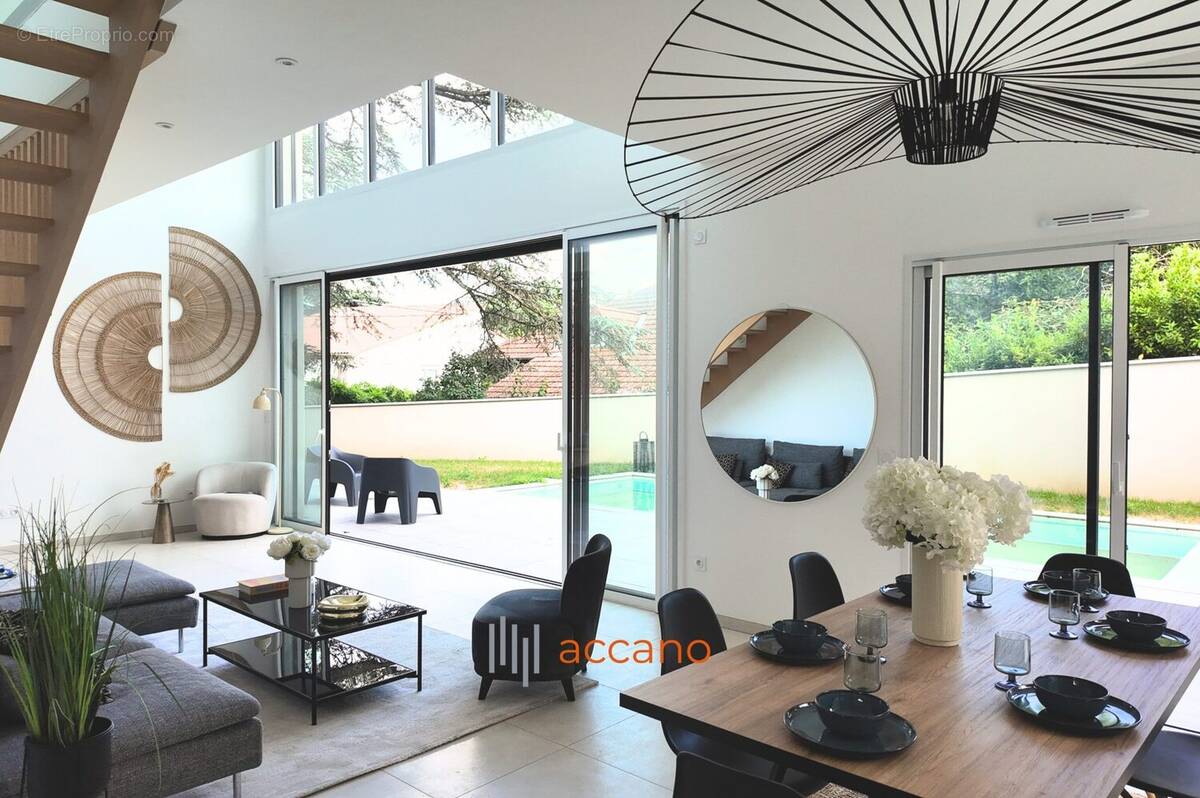 Maison à CALUIRE-ET-CUIRE