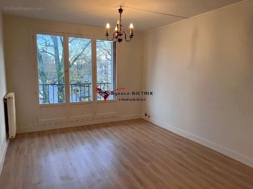 Appartement à L'ISLE-ADAM