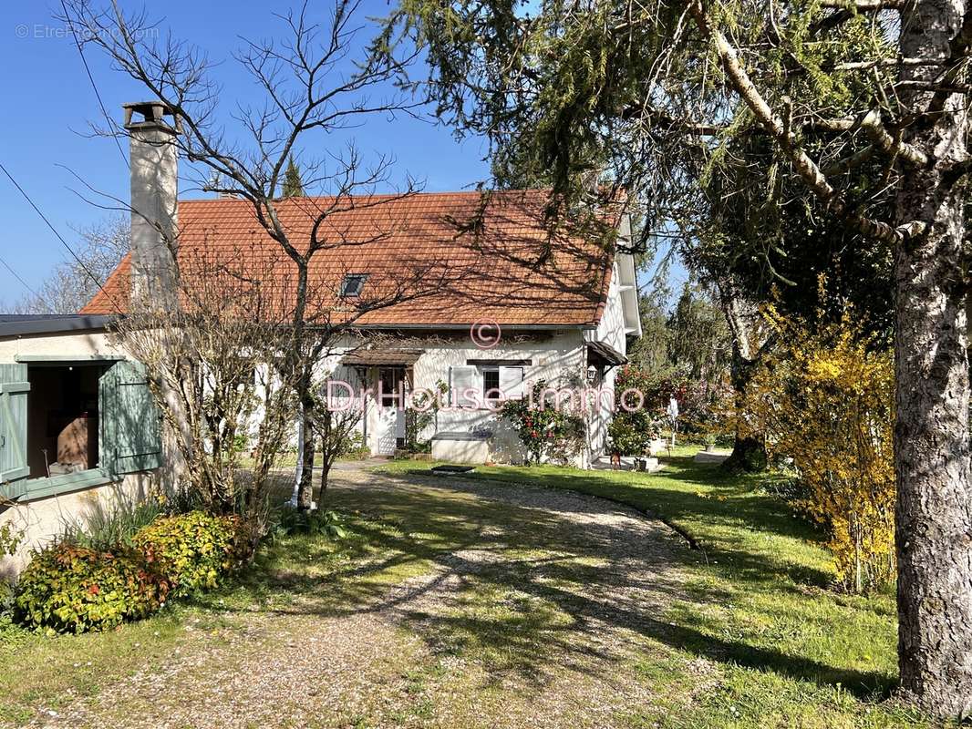 Maison à RIBERAC