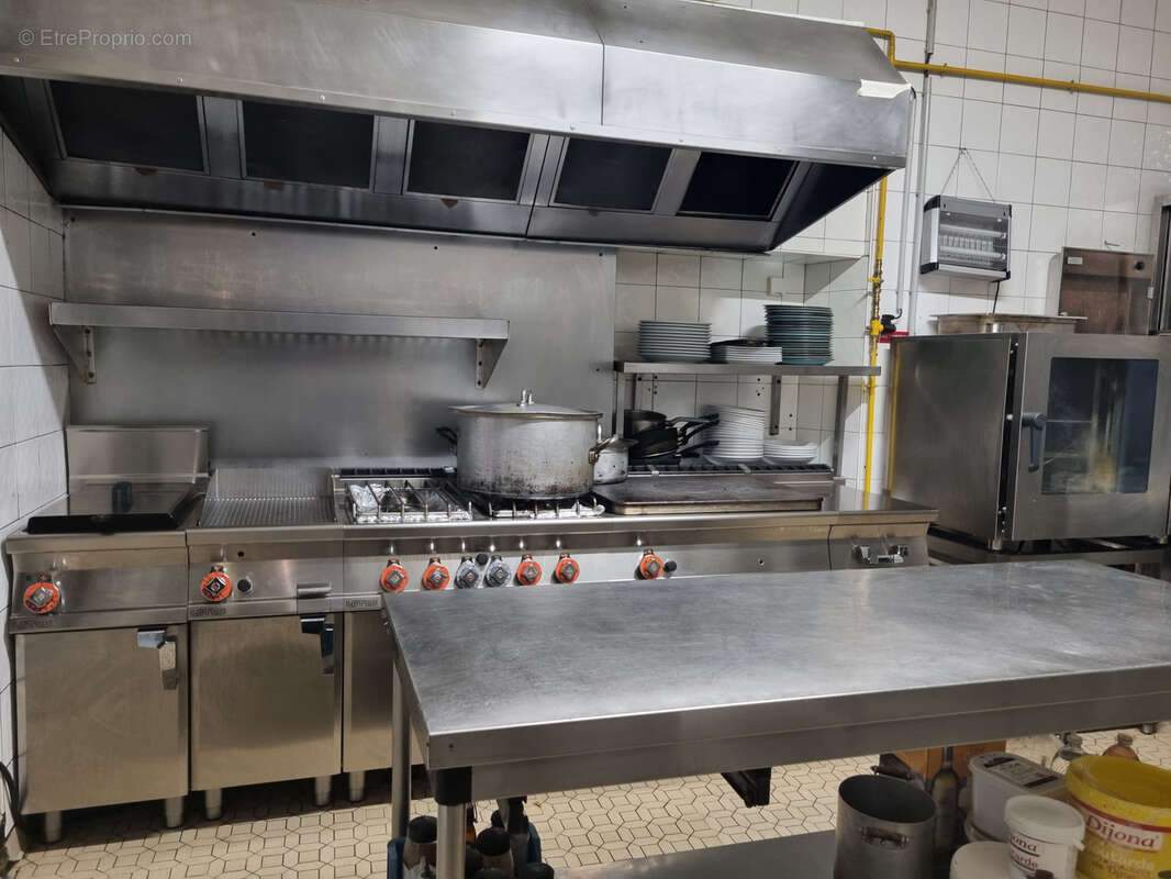 Commerce à DIGNE-LES-BAINS