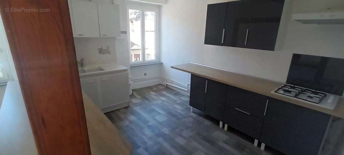 Appartement à BOURGOIN-JALLIEU
