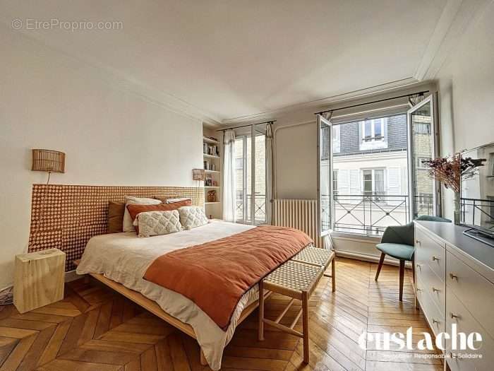 Appartement a louer paris-2e-arrondissement - 3 pièce(s) - 77 m2 - Surfyn
