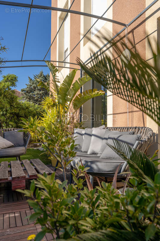 Appartement à MARSEILLE-10E