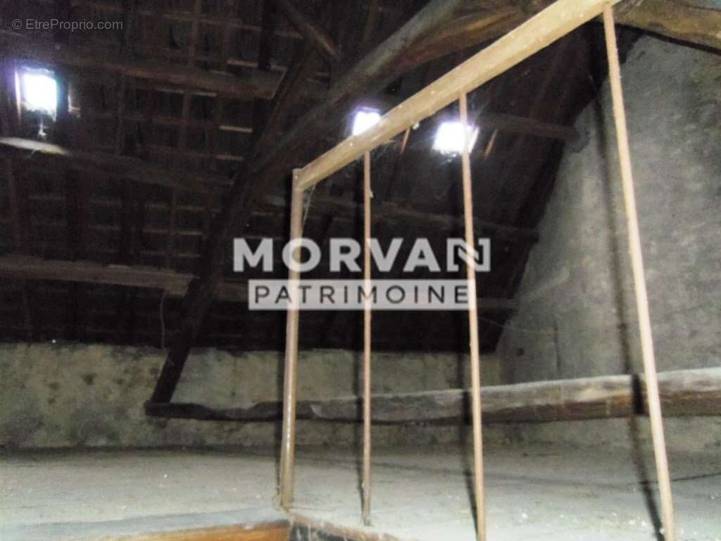 Maison à SAINT-SAULGE