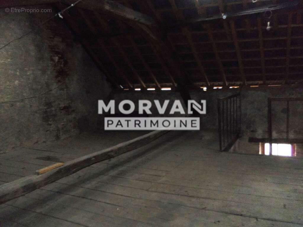 Maison à SAINT-SAULGE