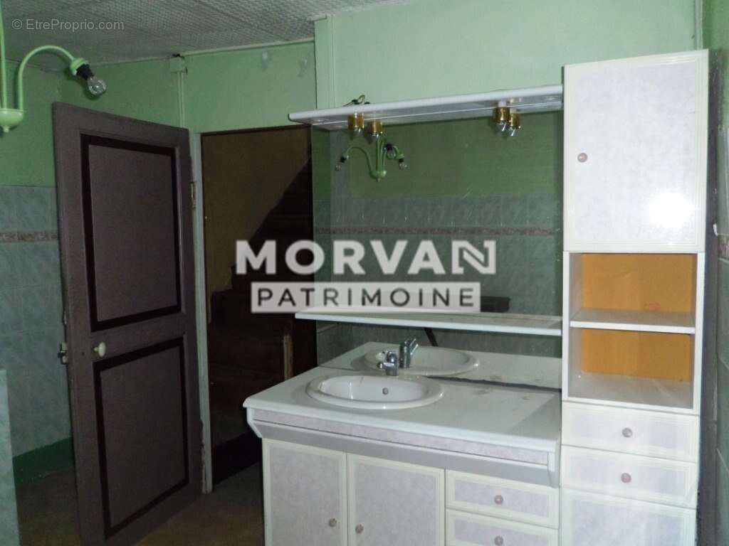 Maison à SAINT-SAULGE