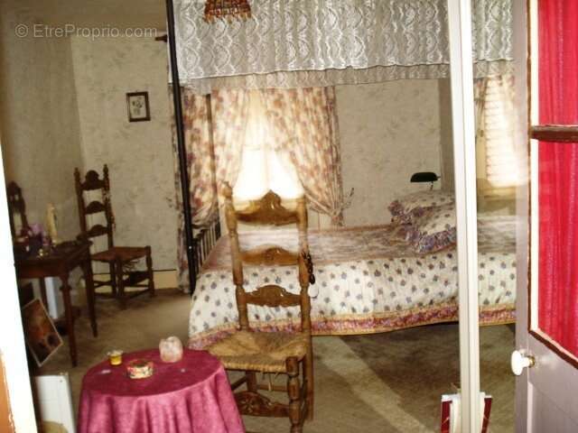 Maison à SAINT-SAULGE