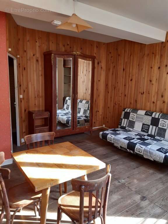 Appartement à CHATEAU-CHINON(VILLE)