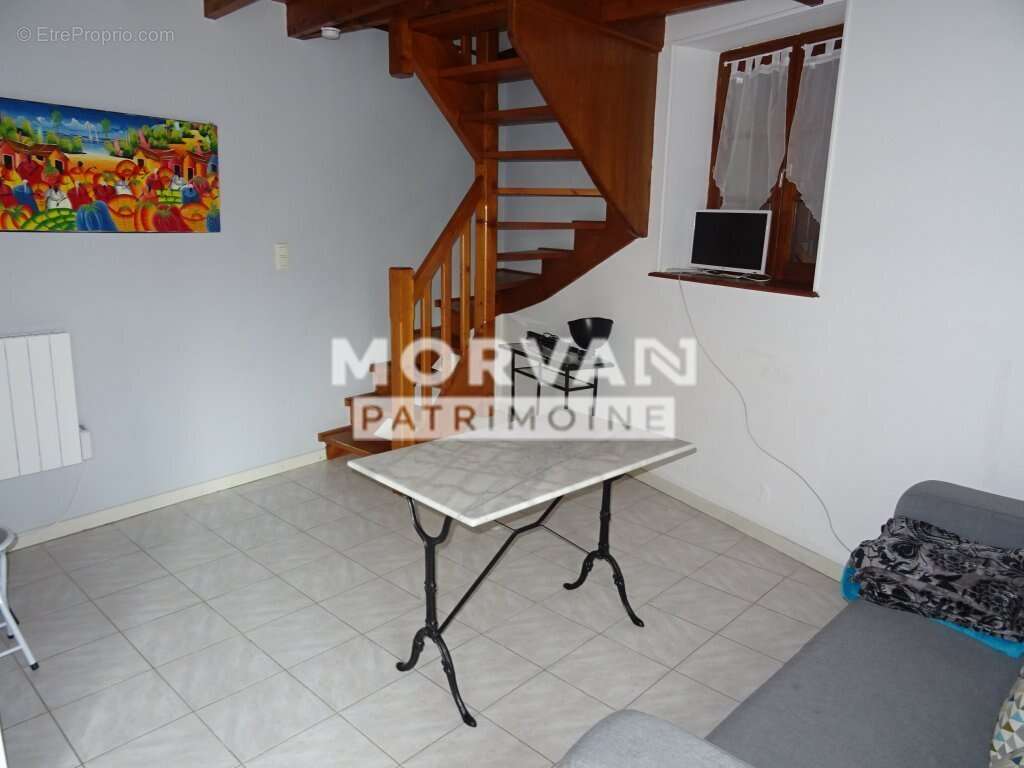 Appartement à CHATEAU-CHINON(VILLE)