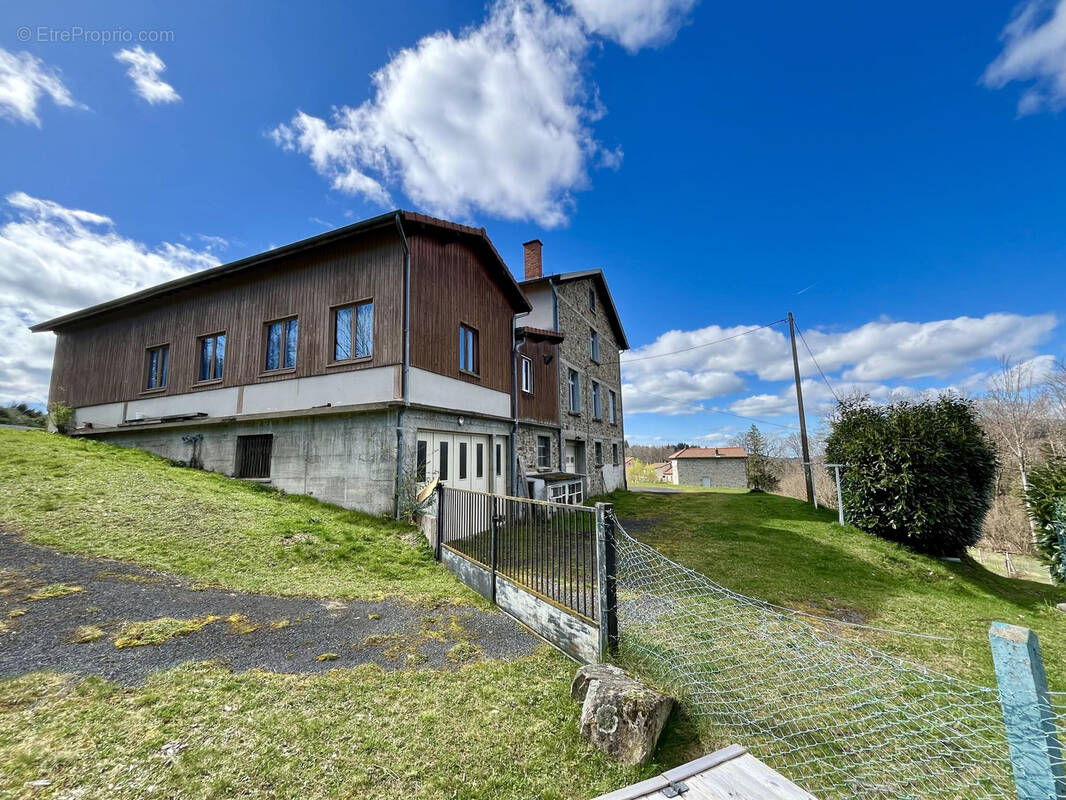 Appartement à LE BRUGERON