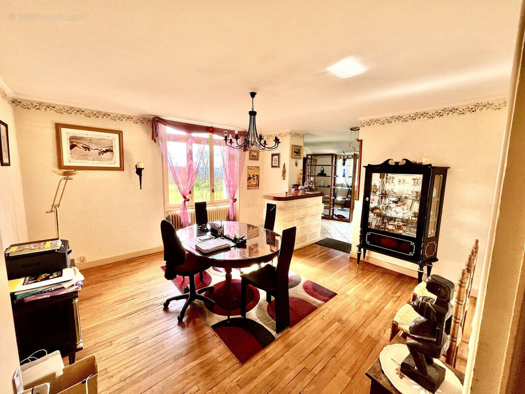 Appartement à LE BRUGERON