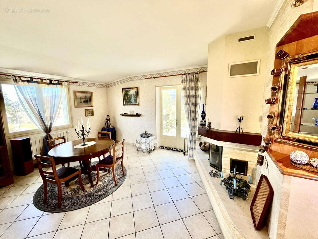 Appartement à LE BRUGERON