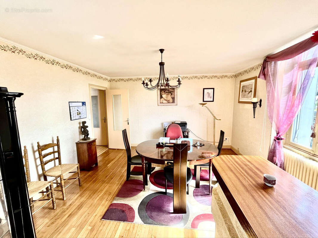 Appartement à LE BRUGERON