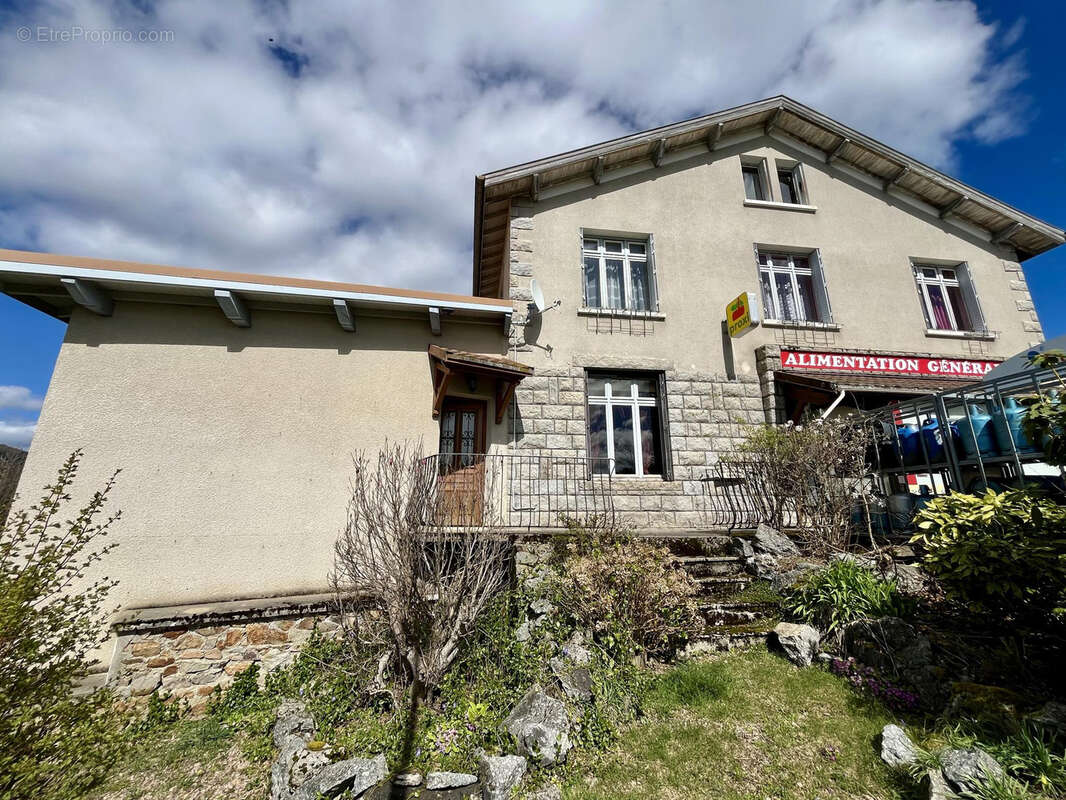 Appartement à LE BRUGERON