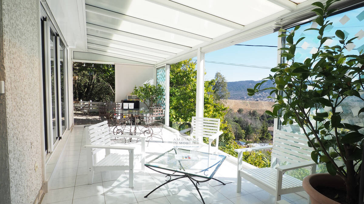 Maison à SAINT-PERAY