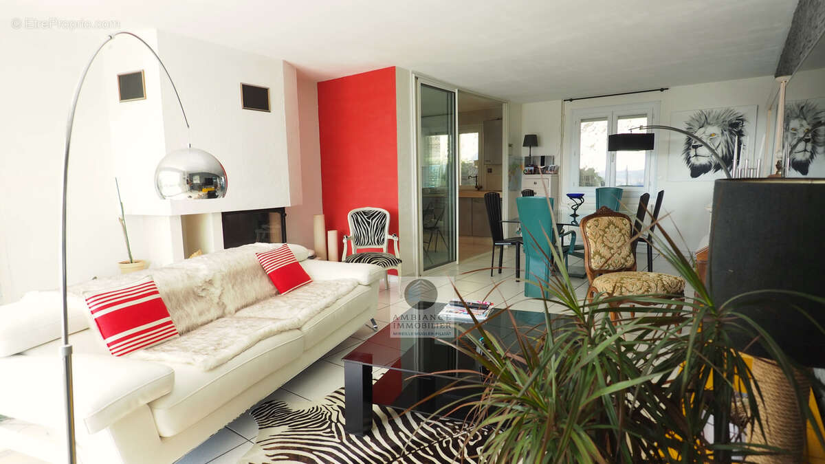 Maison à SAINT-PERAY