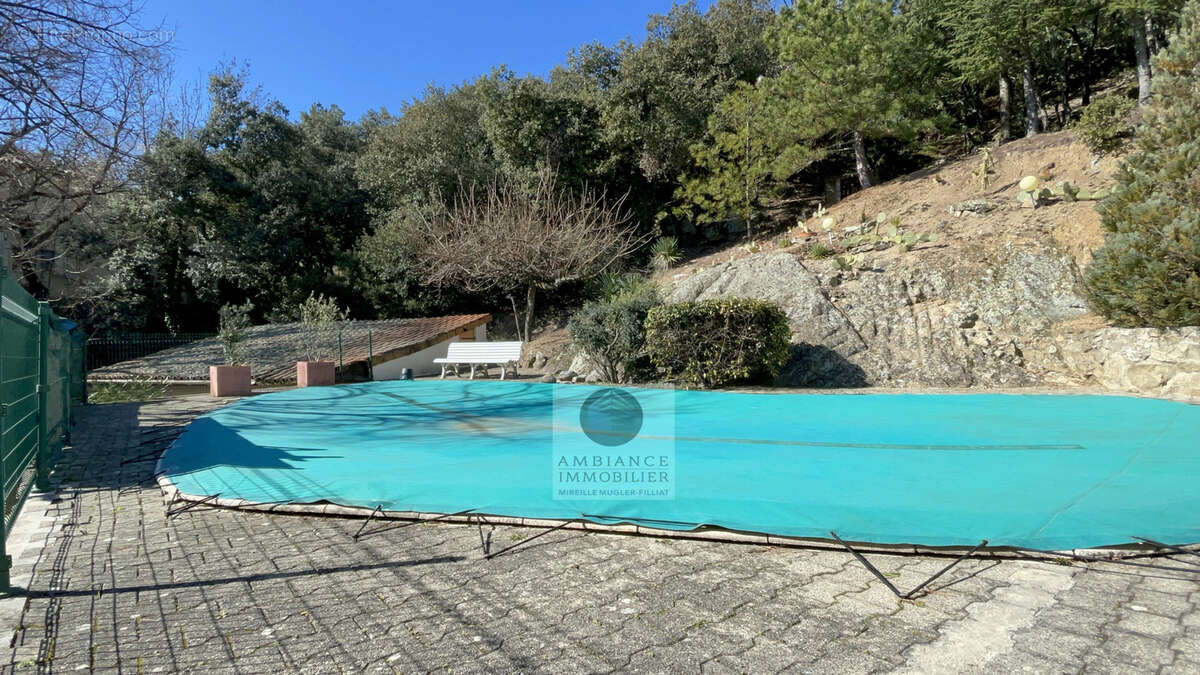 Maison à SAINT-PERAY