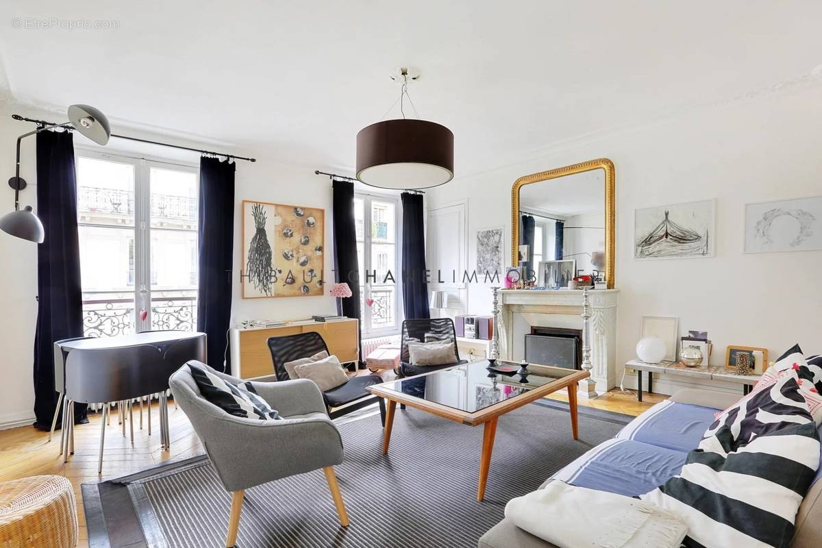 Appartement 4 pièce(s) 88 m²à vendre Paris-10e-arrondissement