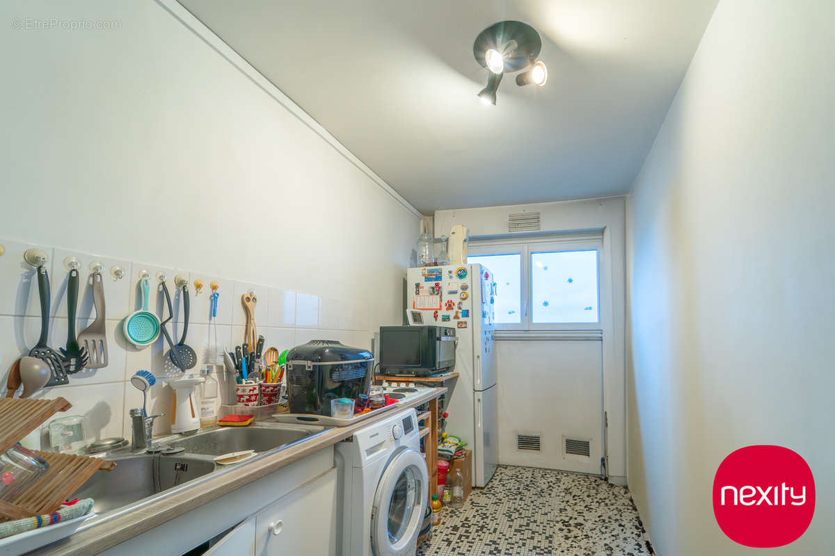 Appartement a louer paris-12e-arrondissement - 2 pièce(s) - 50 m2 - Surfyn