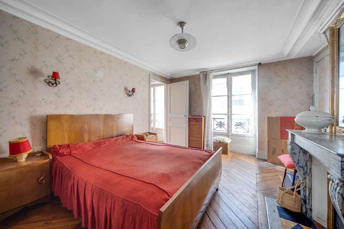 Appartement a louer paris-11e-arrondissement - 5 pièce(s) - 96 m2 - Surfyn