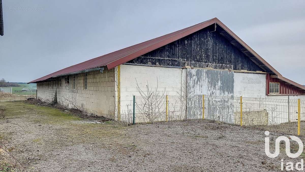 Photo 2 - Maison à ANCY-LE-FRANC