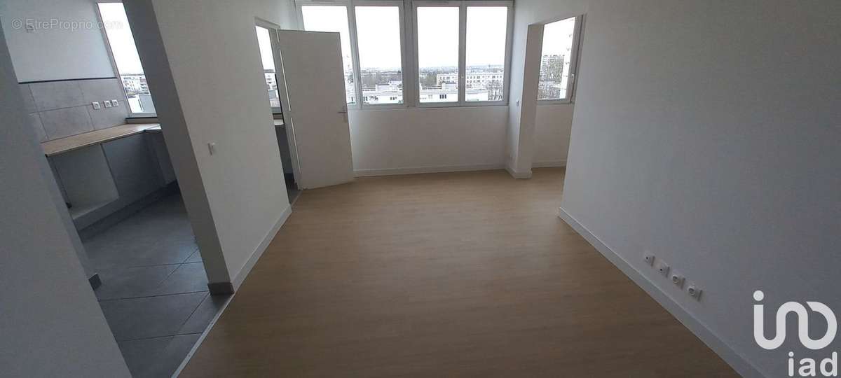 Photo 3 - Appartement à ORLY